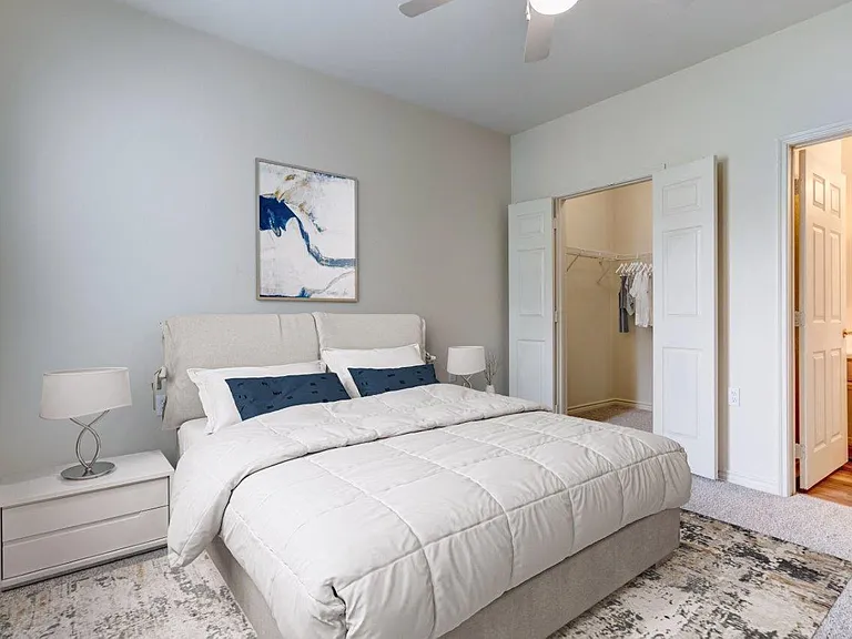Audubon Lake Apartment Homes — Photo 6
