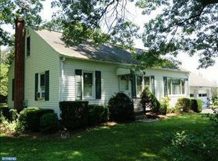 1071 Slotter Rd, Perkasie, PA 18944