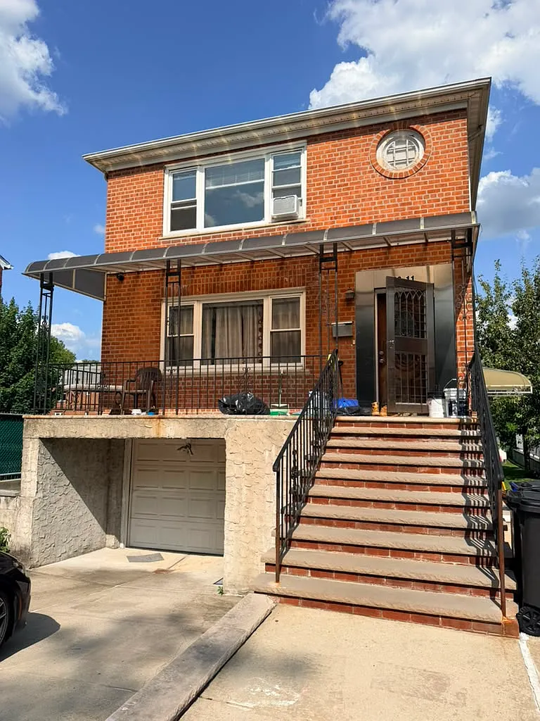 2 bed, $2,800 — Photo 1