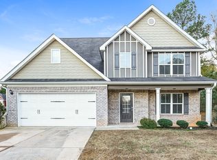 405 Invector Ct, Locust Grove, GA 30248