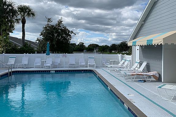 3rd image of 2506 SE Tropical East Cir