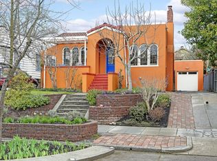 1122 N 77th St, Seattle, WA 98103