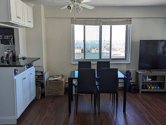 5th image of 130-140 Bowdoin St #1501