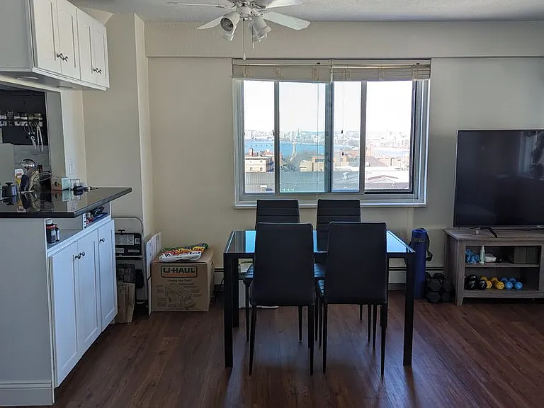 BostonView Apartments — Photo 31