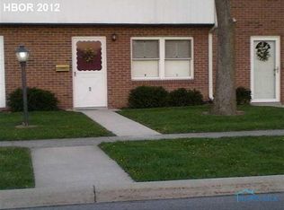 1720 Queenswood Dr APT 6, Findlay, OH 45840