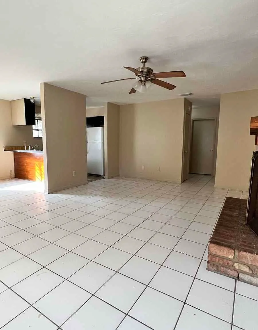 2 bed, 905 sqft, $1,050 — Photo 4