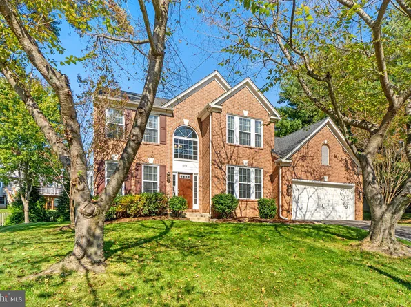1050 Harbor Ct, Eldersburg, MD 21784
