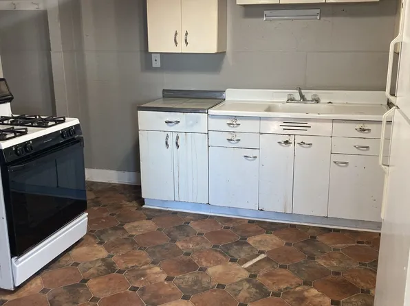 100 West Vinal Street, 100 W Vinal St #200, Wittenberg, WI 54499