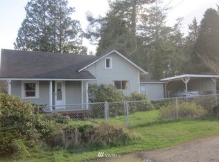 689 N Forrest St, Westport, WA