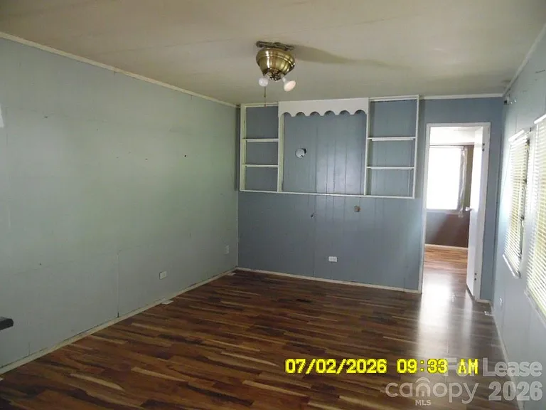 215 Rustic Rd — Photo 12