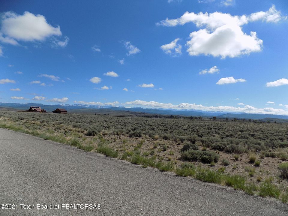 1st image of Wild West Pl