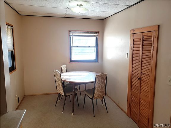 5th image of 91 Springville Ave