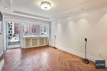 Rented by Bond New York