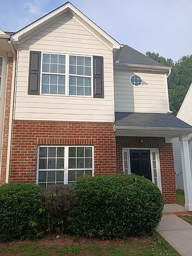 305 Brookview Dr Photo 1
