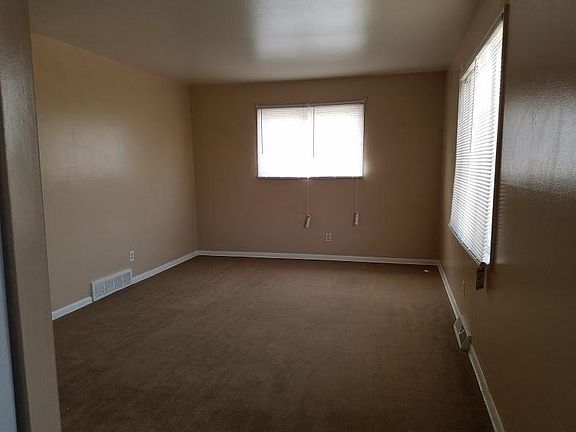 2nd image of 1825 W Oklahoma Ave APT 5