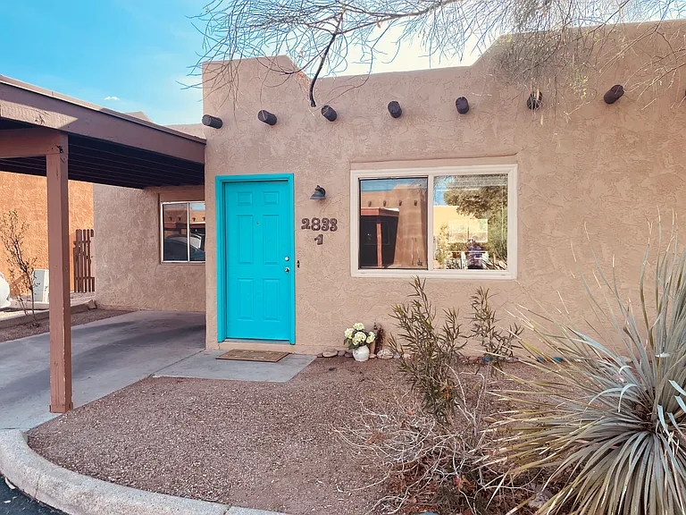 2833 N Estrella Ave #1 — Photo 2