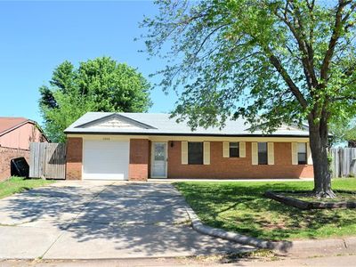 1203 N Whispering Glen St, Tecumseh, OK, 74873