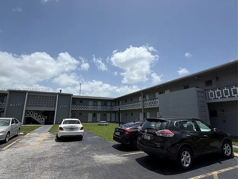 6720 Arbor Dr #212 — Photo 1