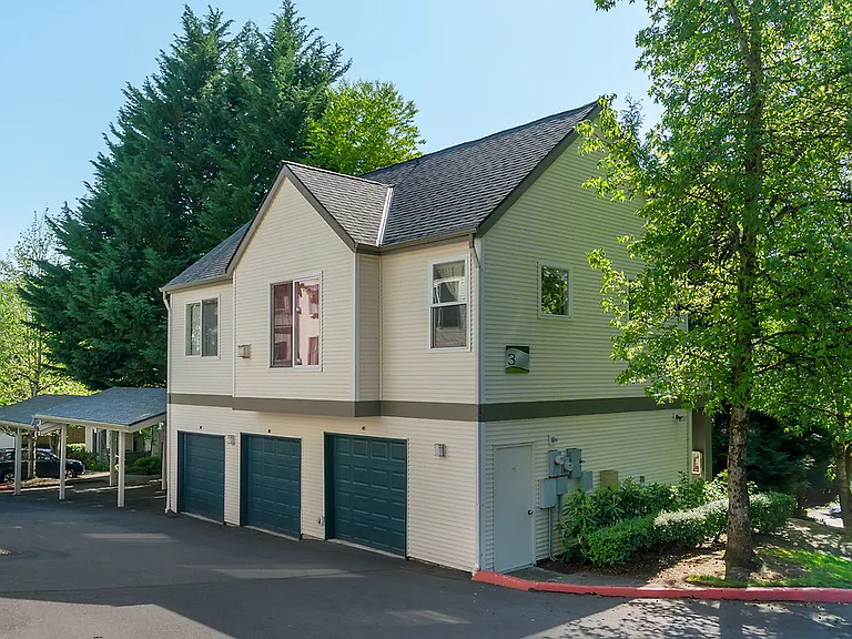 Park Hill at Issaquah — Photo 31