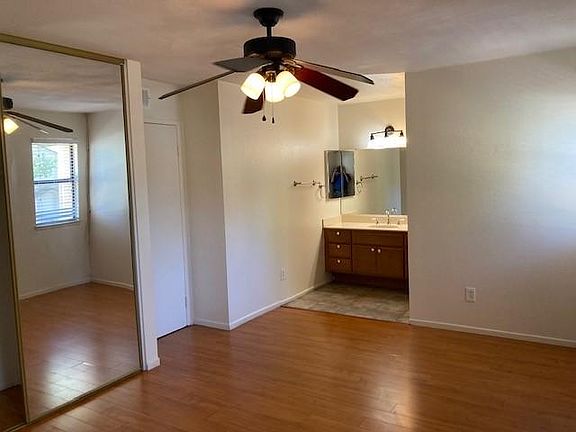 5th image of 1031 S Palmetto Ave Unit M-4