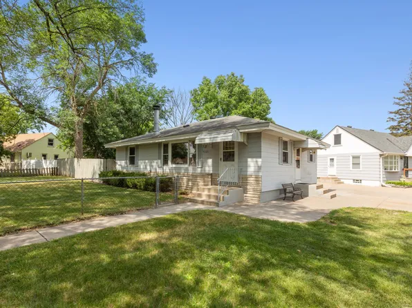 5108 Topper Ln NE, Fridley, MN 55421