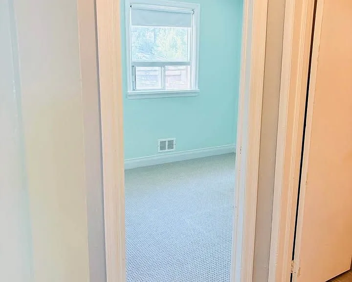 74 Vanbrugh Ave — Photo 9