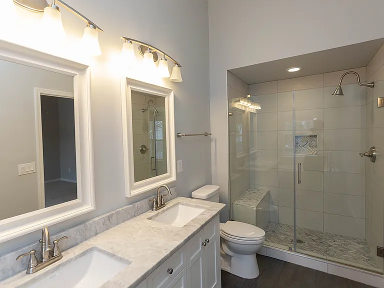 1807 Locust Grove Rd — Photo 16