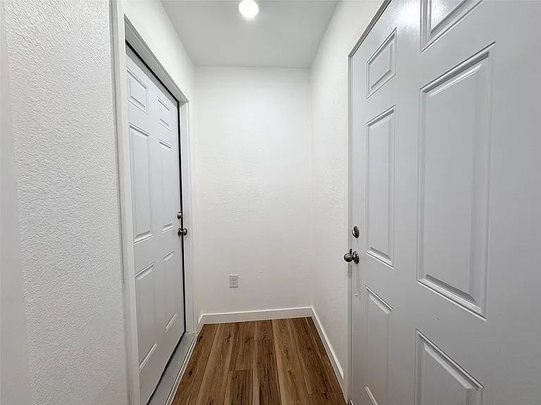 3206 Avenue K — Photo 26