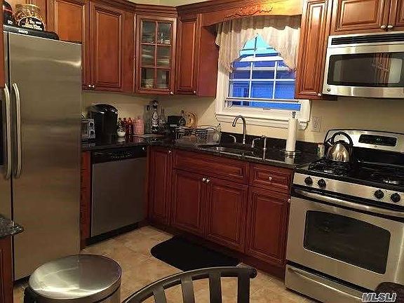2nd image of 4739 Wilshire Ln