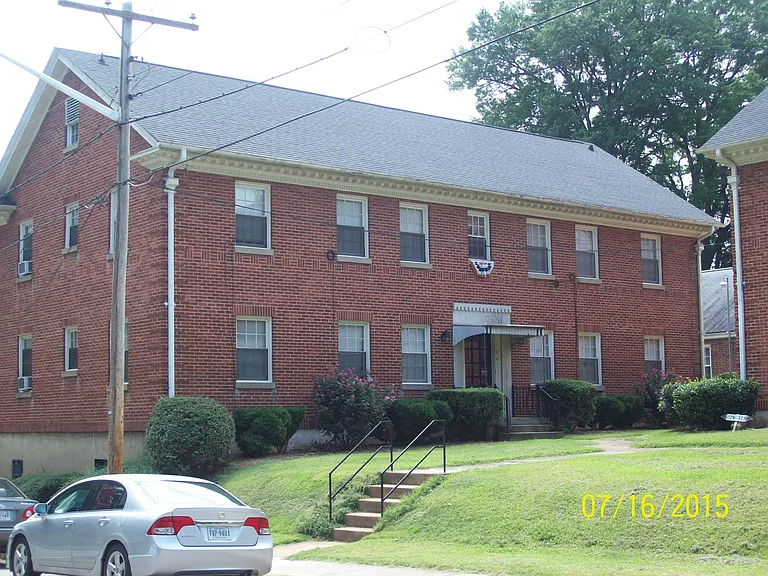 109 Westmoreland Ct #6 — Photo 1