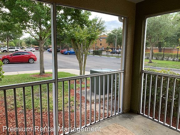 5th image of 5824 Lk Pt Village Cir APT 518