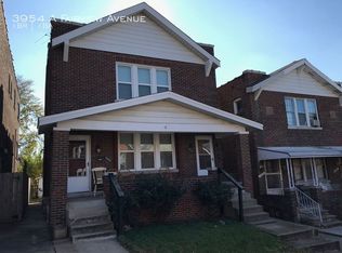 3954A Fairview Ave, Saint Louis, MO 63116