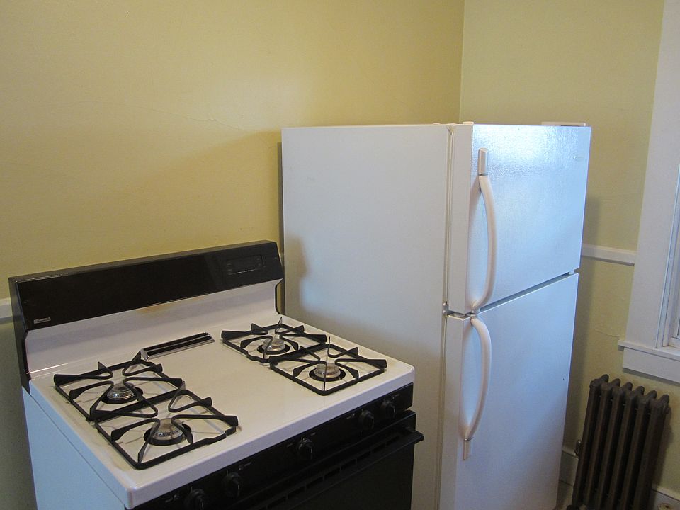 1st image of 35 Gough Ave #1