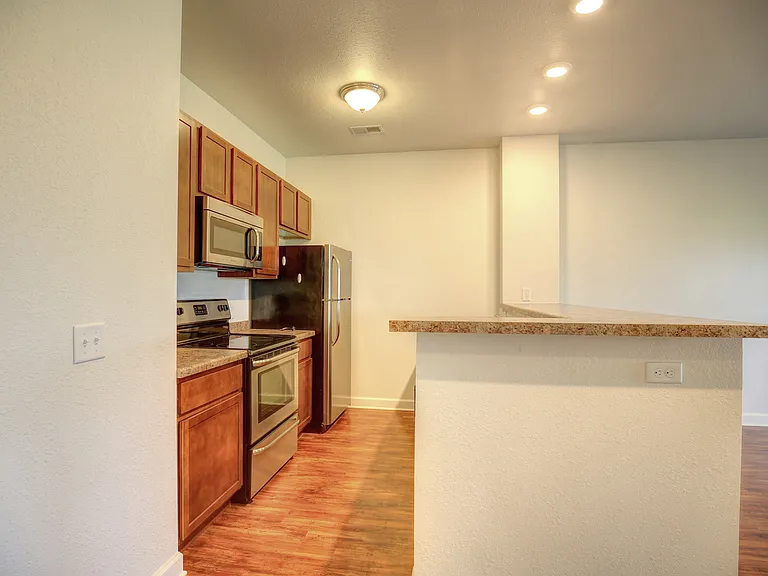 706 Inverness Rd — Photo 40