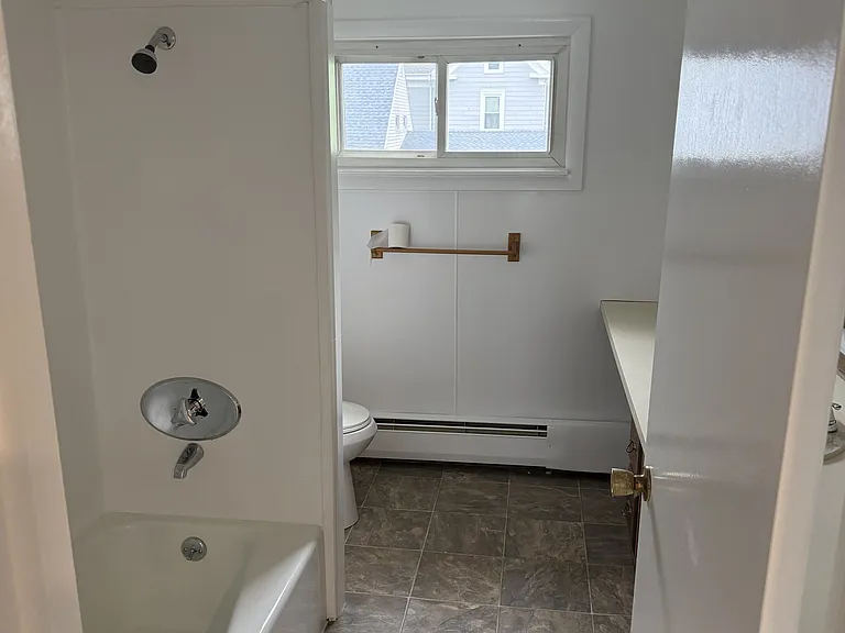 119 Winthrop St #2 — Photo 13