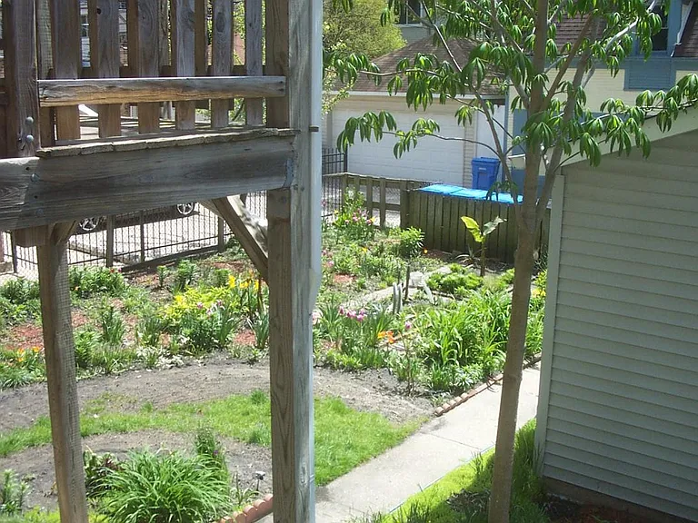 1739 W Catalpa Ave #3W — Photo 4