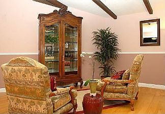 Living room :: 115 Fey Dr
