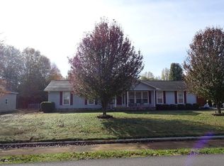 113 Barbara St, Athens, AL 35611