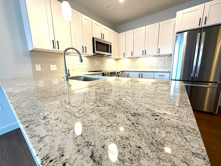 45 W Central St #215 — Photo 5