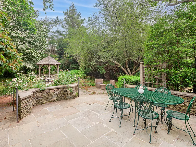 26 Cooper Ln — Photo 18