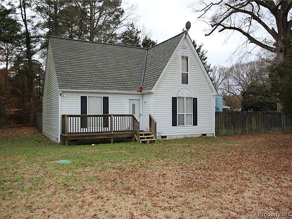 2nd image of 3652 Foxhaven Dr