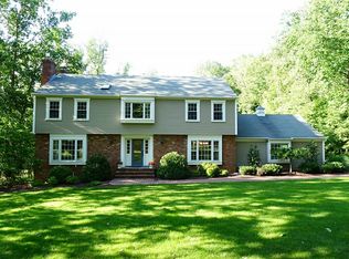 63 Red Hill Rd, Warren, NJ 07059