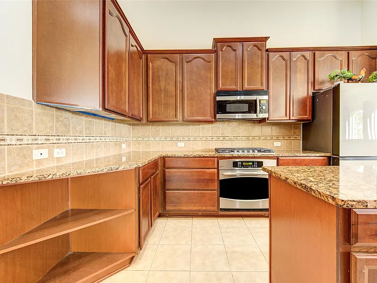 11422 Carson Field Ln — Photo 12