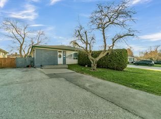 20 Richardson Dr #BASEMENT, Aurora, ON L4G 1Z1