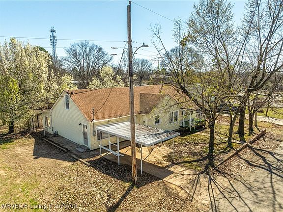 3rd image of 520 N 17th St