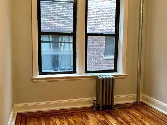 3rd image of 4318 39th Pl APT 37