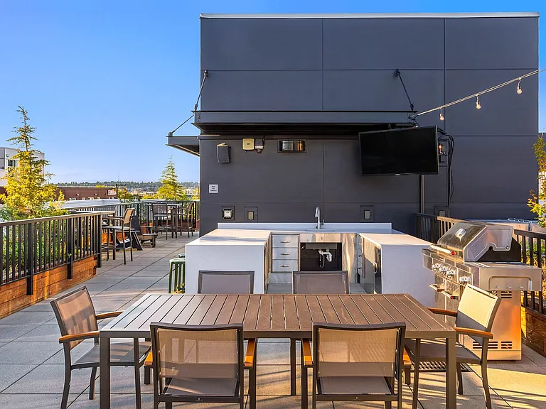 Contour Apartments — Photo 17