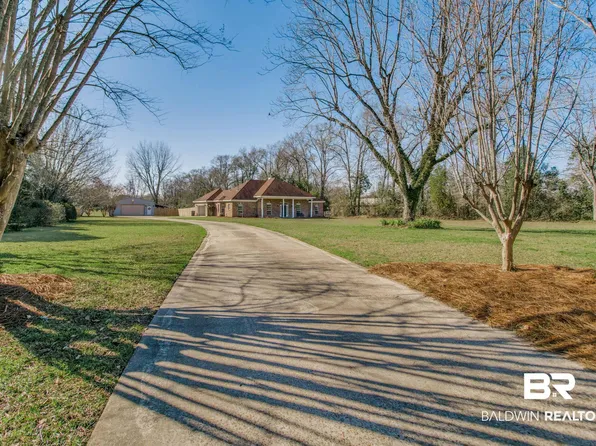 18762 Hughen St, Robertsdale, AL 36567