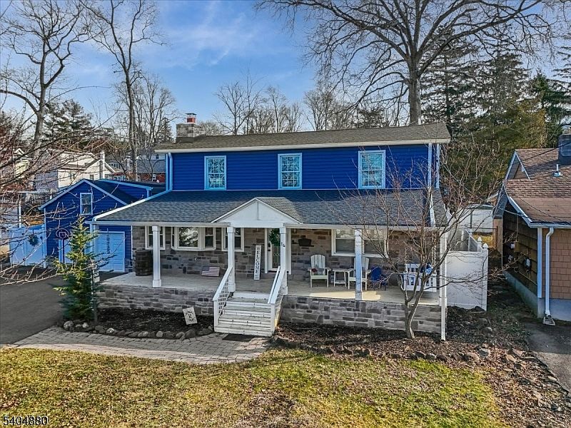 1st image of 14 Oneida Trl