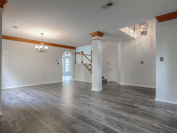 5th image of 4414 Echo Falls Dr